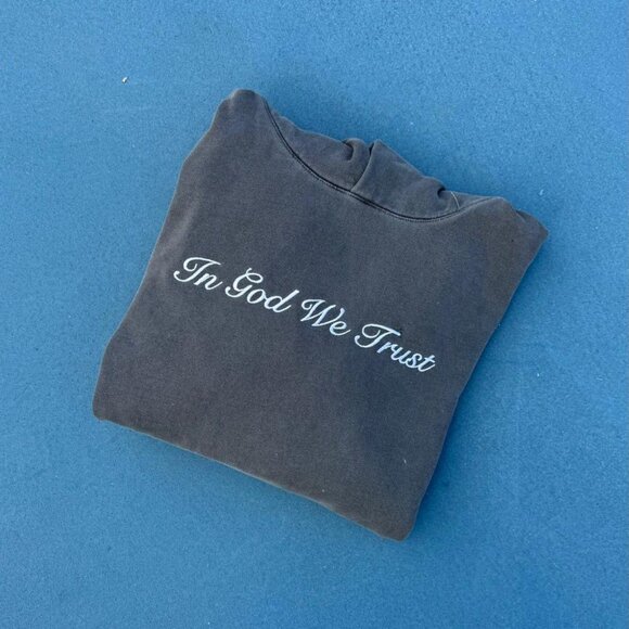 In God We Trust Embroidered Hoodie Stone wash - Picture 2 of 2